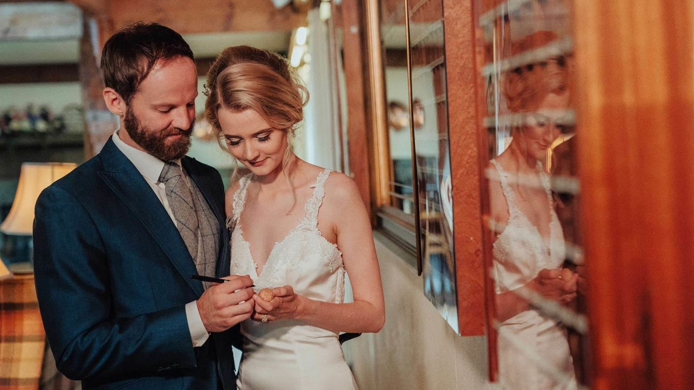 dun-wedding-corkage-02