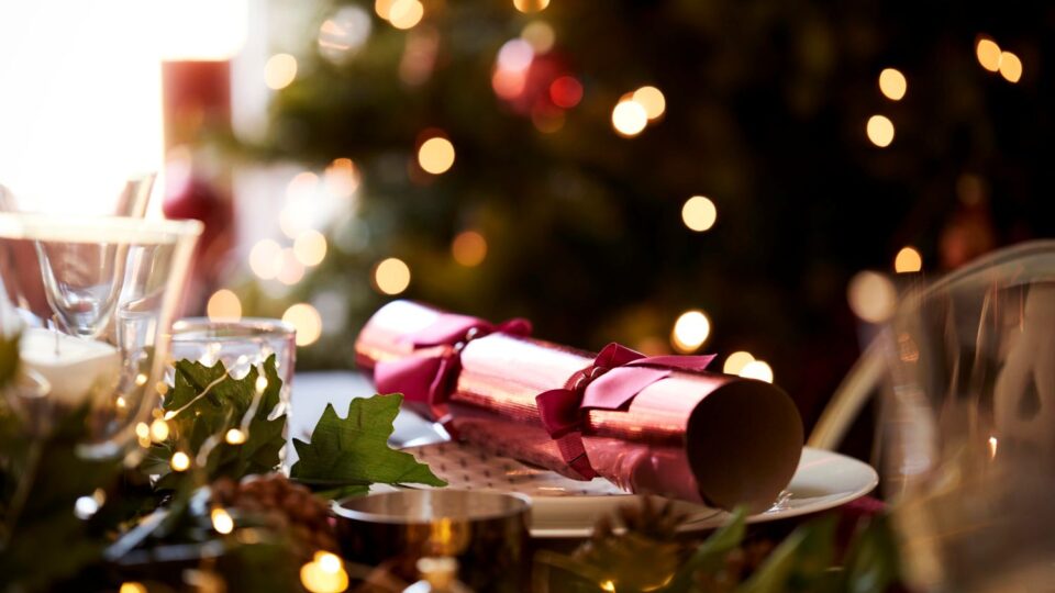 festive_istock_1056806166